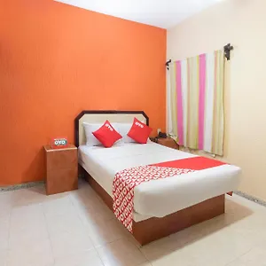 Oyo Ticuch Melida Plaza Hotel