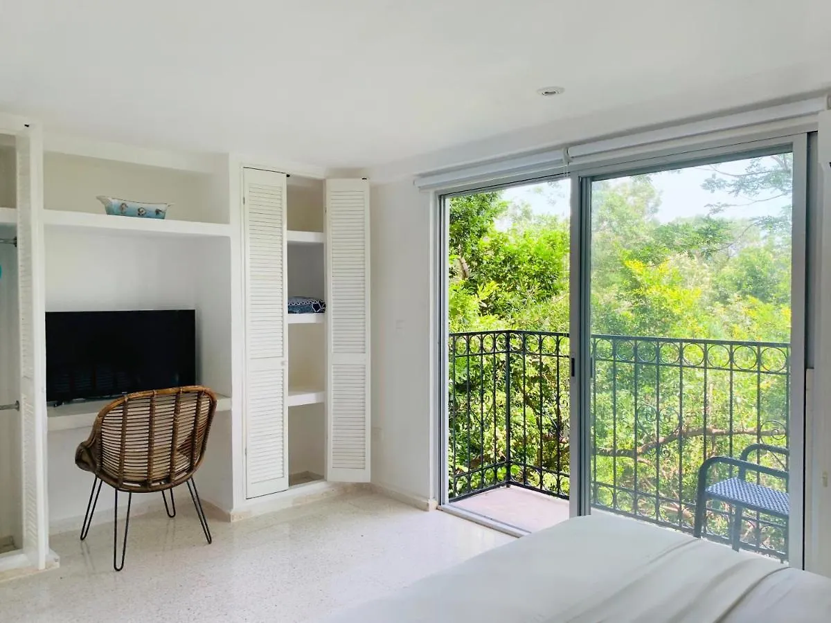 *** Bed & Breakfast Villa Antilope Cancun Mexico