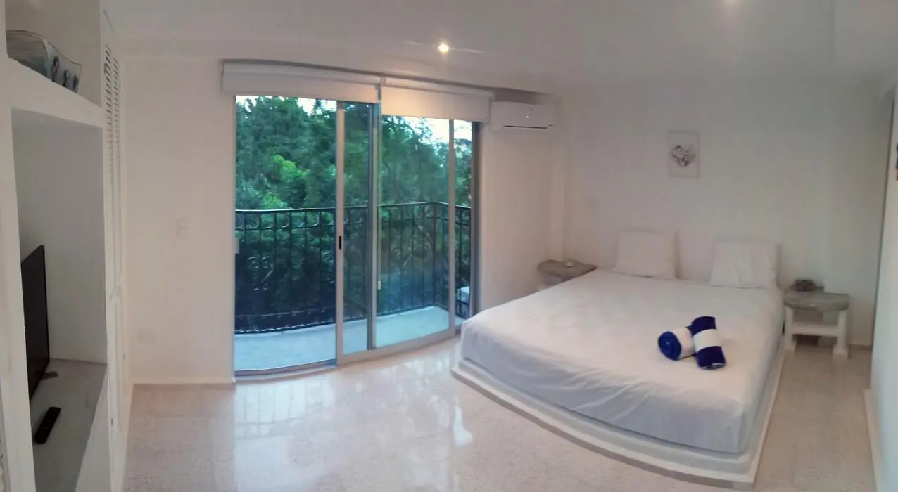 Villa Antilope Cancun 3*,