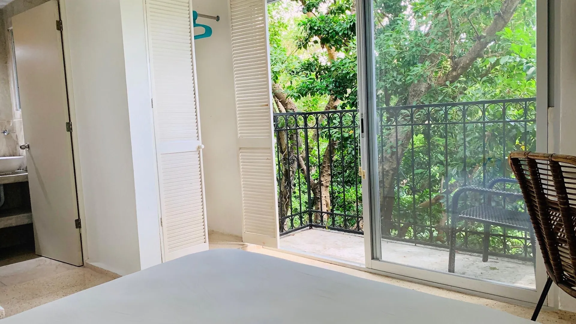 Villa Antilope Κανκούν 3*,